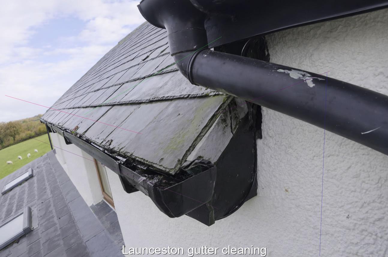 Launceston gutter cleaning
