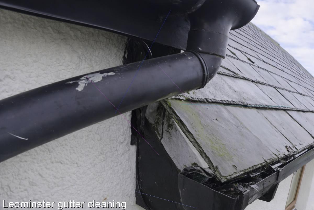 Leominster gutter cleaning