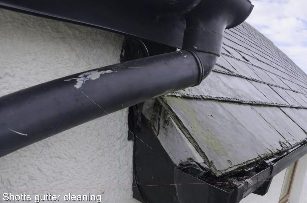 Shotts gutter cleaning
