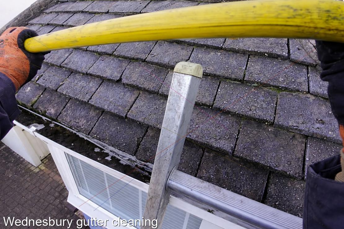 Wednesbury gutter cleaning