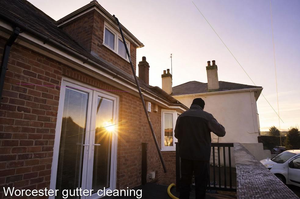 Worcester gutter cleaning