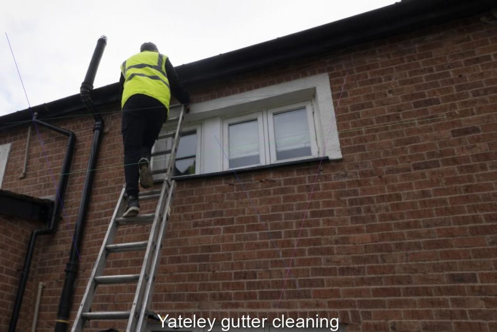 Yateley gutter cleaning
